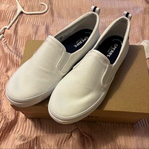 Sperry Off-White Canvas Slip-On Sneakers With Memory Foam